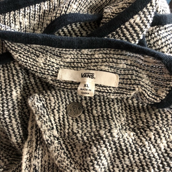 VANS Asymmetrical Racer Back Tank Top - Picture 5 of 5